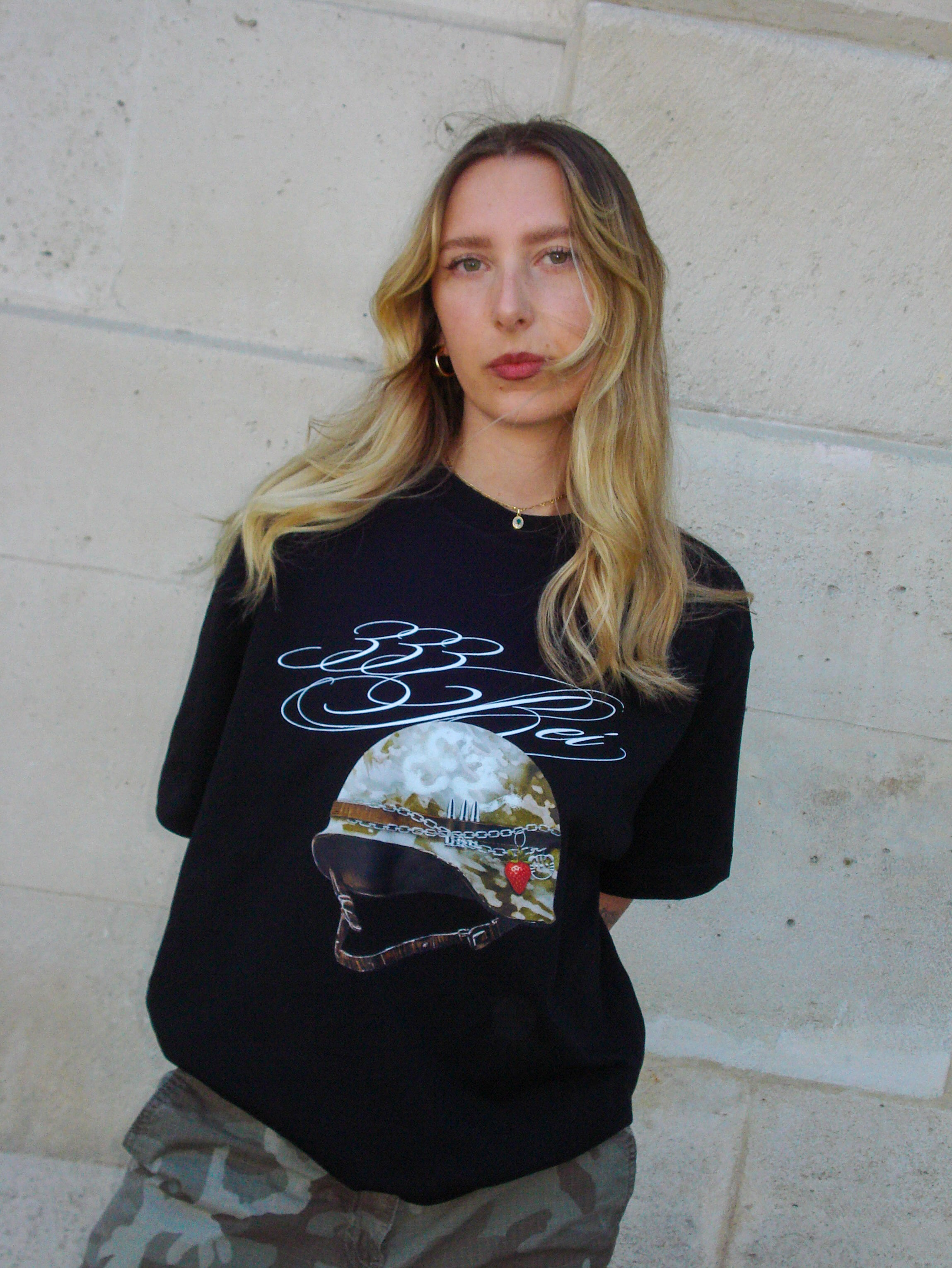 H3LMET TEE